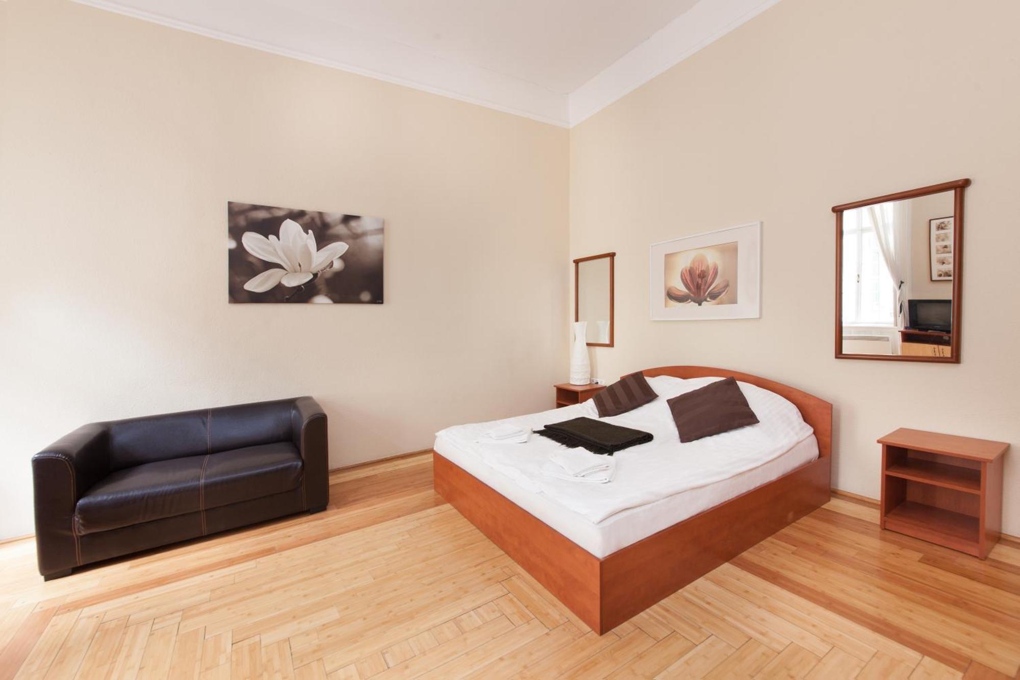 Karma Boutique Apartments — Photos 1